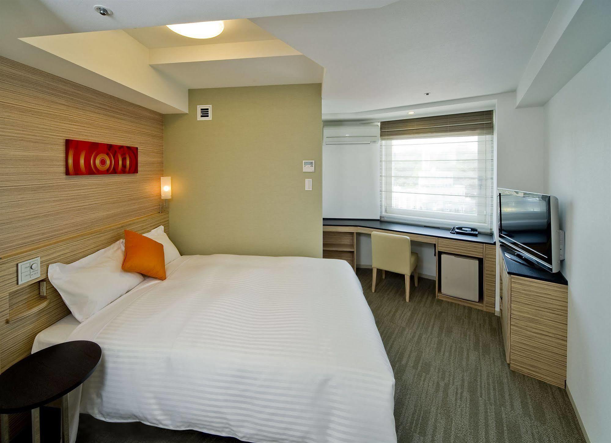 Sotetsu Fresa Inn Yokohama Totsuka Buitenkant foto
